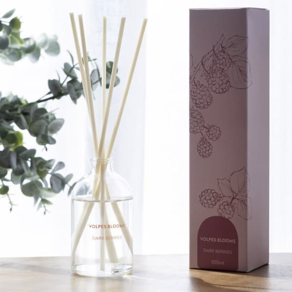 REED DIFFUSER DARK BERRIES