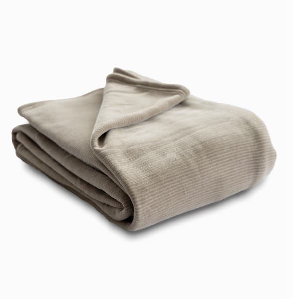 Salma Latte Throw