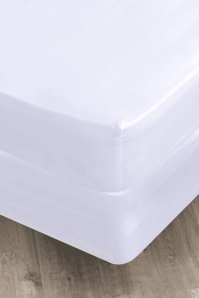 White 300tc Egyptian Cotton Fitted Sheet