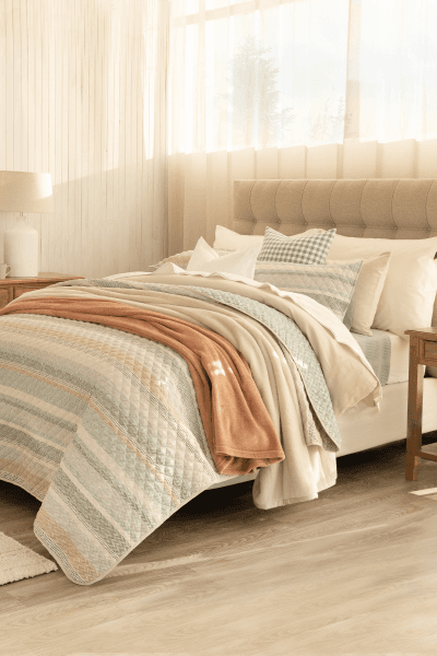 SERENA DUCK EGG QUILT SET