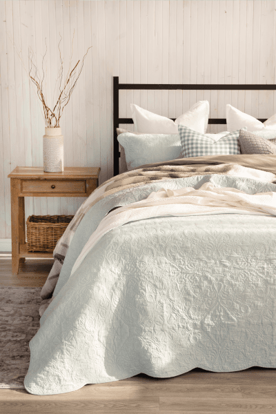 SYBIL DUCK EGG QUILT SET