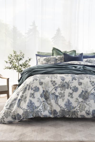 LAINEY BLUE DUVET COVER SET