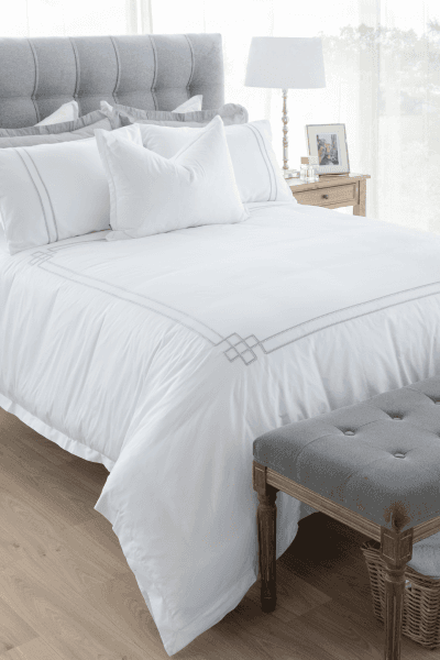 GENEVIEVE WHITE DUVET COVER SET