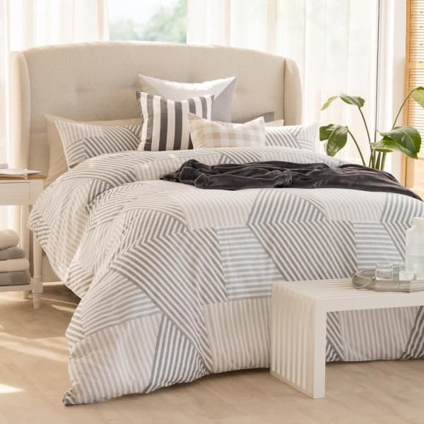 Lucian Grey Duvet Cover Set