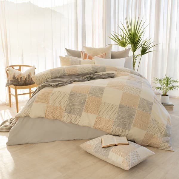 JONAS NUDE DUVET COVER SET