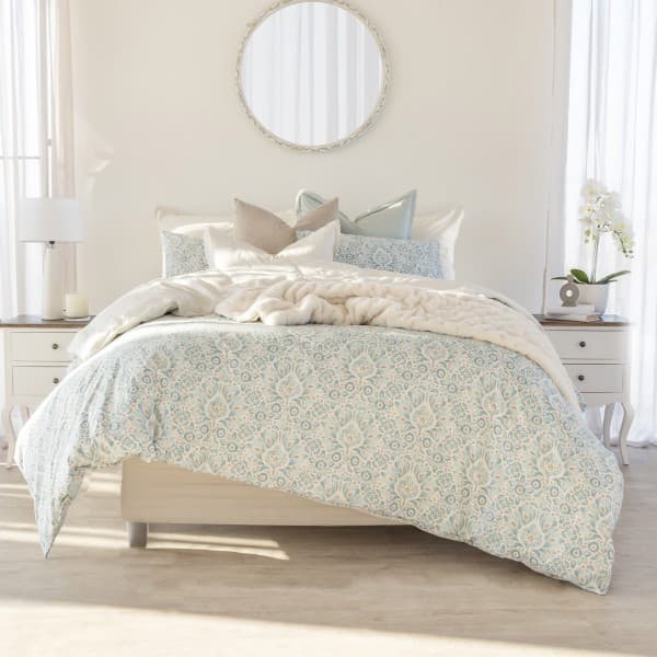 ESHANA DUCK EGG DUVET COVER SET