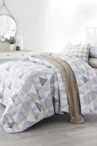 WINSLOW BLUE COMFORTER SET