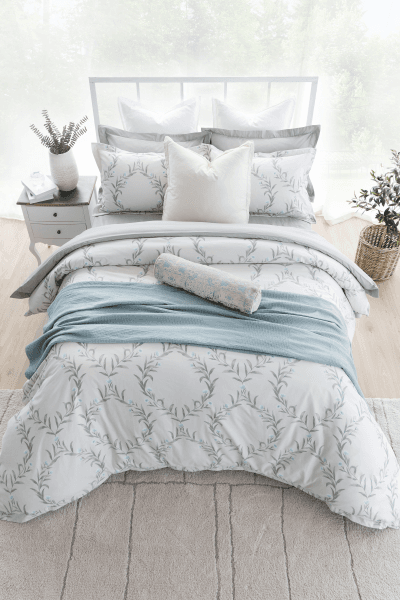 WISTERIA NATURAL DUVET COVER SET